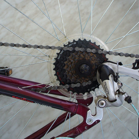 как снять колесо велосипеда